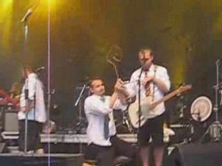 Ministère Magouille Dinan 2008 Les chanteurs morts