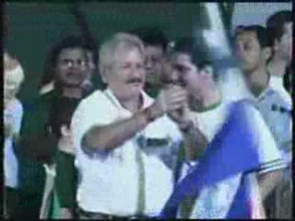 Bolivia se enfrenta entorno al referendum