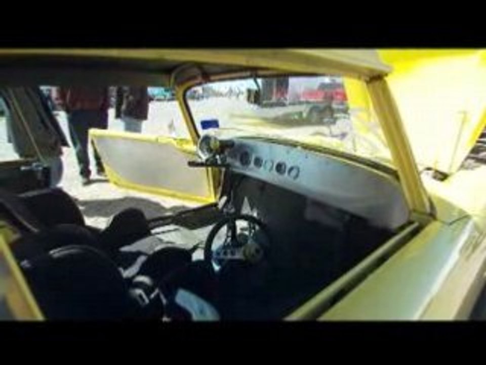 Sunbeam Alpine in the Race