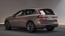 The Volvo XC60 Exterior Design in Studio