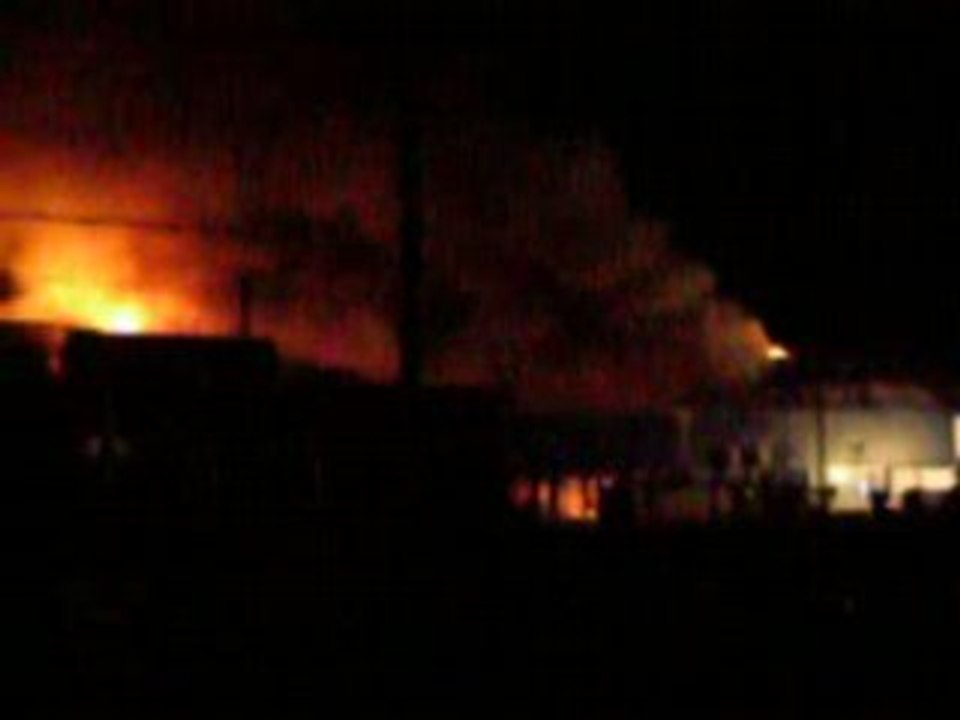 Pożar zakładów Federal Mogul (Bimet) w Gdańsku Oliwie 2