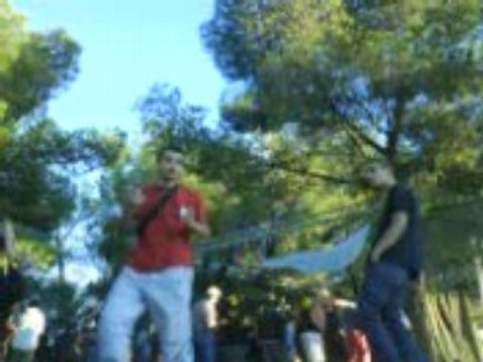 HAPPY FAMILY-TEKLICIT 09/08/08