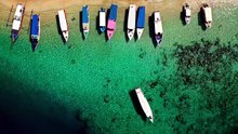 🌊 MER TURQUOISE & PETIT BATEAU ⛵️ _ Plage Paradisiaque pour Se Détendre