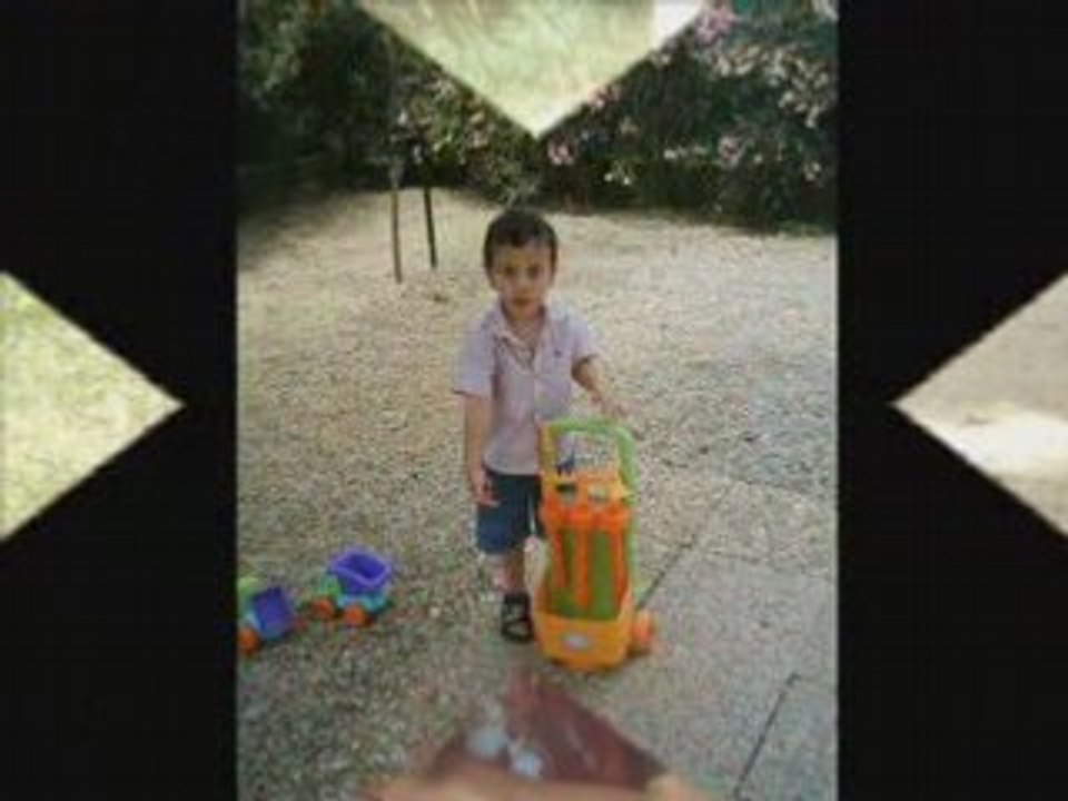 Jonathan 2 ans à 3 ans