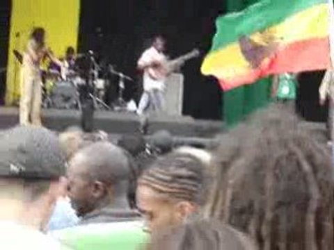 Queen IFRICA SUNDANCE 08