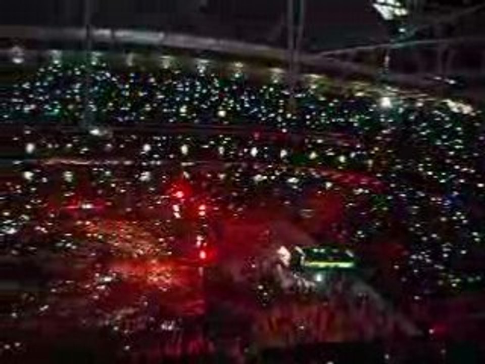 MUSE_Wembley_2007_16th_June_Soldier_s_poem