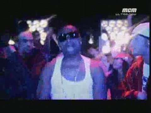 Tribal King Feat. Papa London & Shalya - Hands Up