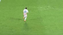 La ovación del Sánchez-Pizjuán a Modric