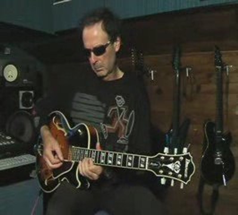 BLUES FOR MY IBANEZ (Mike Chamann)