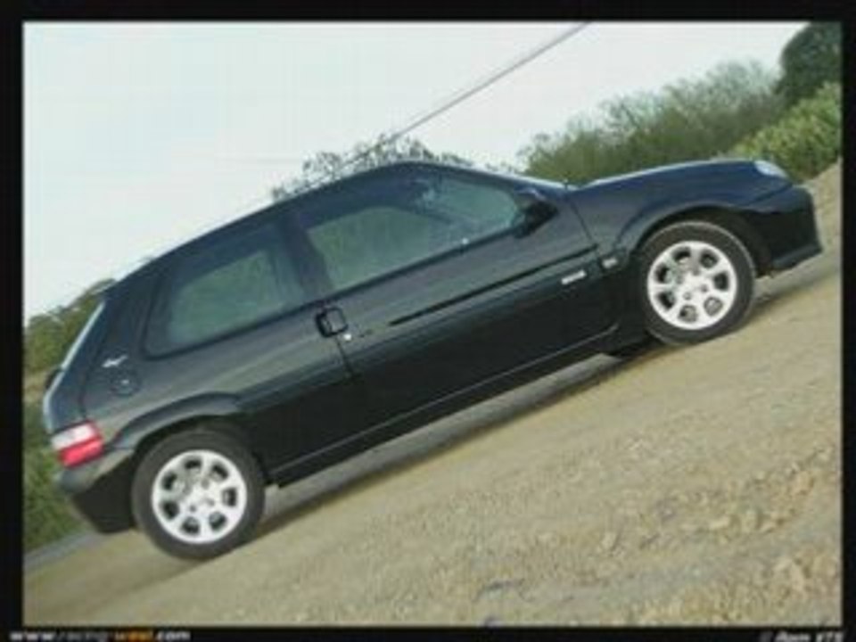 Saxo VTS 16s n°2 circuit - Lohéac -  11/2006