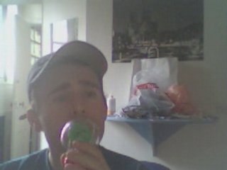 Wiwi égratigne "Coco girl"