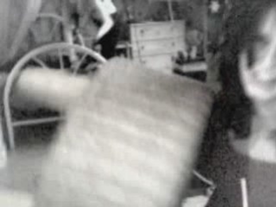 artBITCHES v2