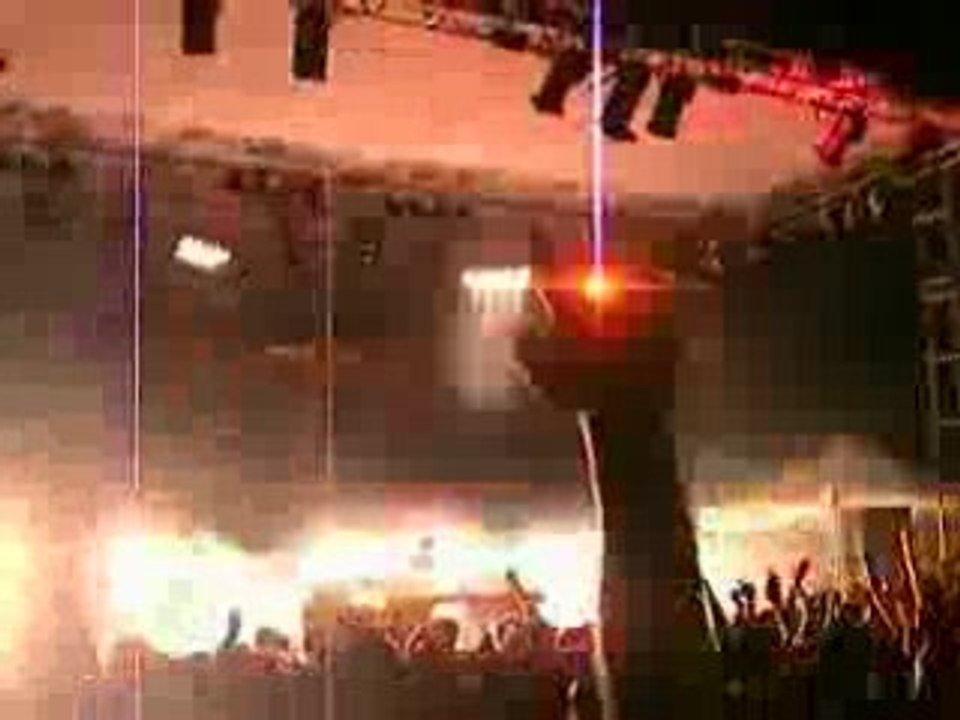 Simian Mobile Disco@Pantiero 08 (02)