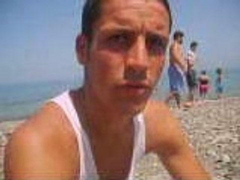 Alerte a caroubier (azeffoun)5 tizi ouzou kabylie algerie