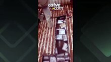Caminhonete é flagrada com quase 76 kg de haxixe escondidos na caçamba