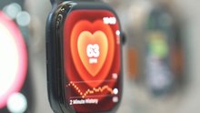 Next-Gen Apple Watch: Advanced Health Tracking & AI Features