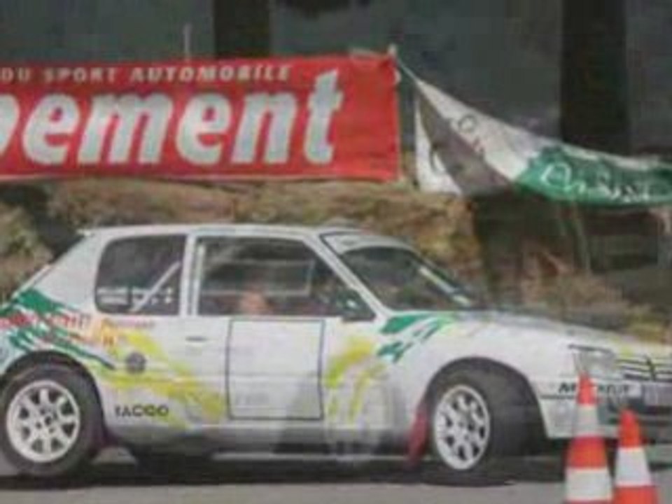 Rassemblement groupe f année 2007