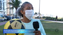 Vovó das embaixadinhas quer bater recorde mundial