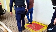Idosa é detida após tentar furtar roupas em estabelecimento na Avenida Brasil