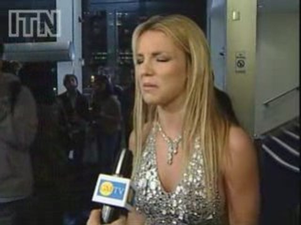 X Factor returns with Cheryl Cole and Dannii Minogue duets