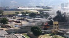 Incêndio em pátio da Cesan na Serra
