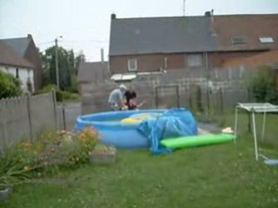 dans l'eau