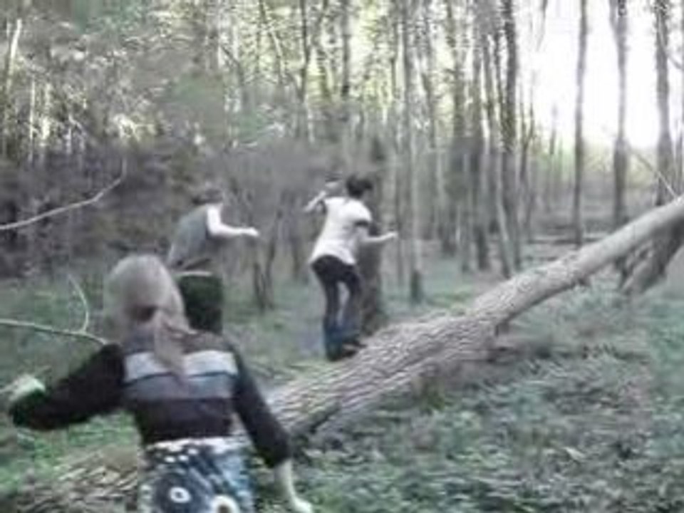 ALLEZ, GRIMPEZ J'VOUS FILME