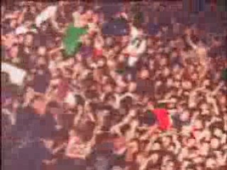 Mucc Kurutta kajitsu 2/2 (natsu no tour 2003)