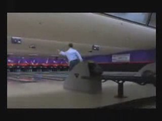 OBAMA BOWLING AGAIN!!  TALKS CRAP ON MCCAIN!!