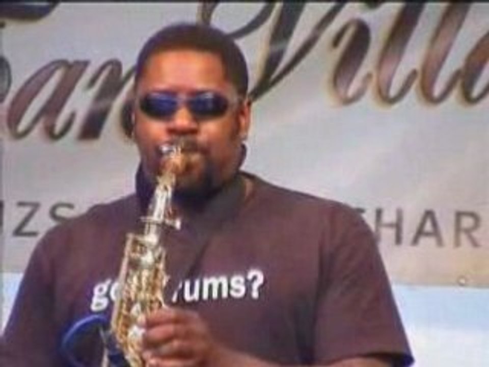 Gail Duncan & WORD UP SOULBAND www.gail-duncan.de