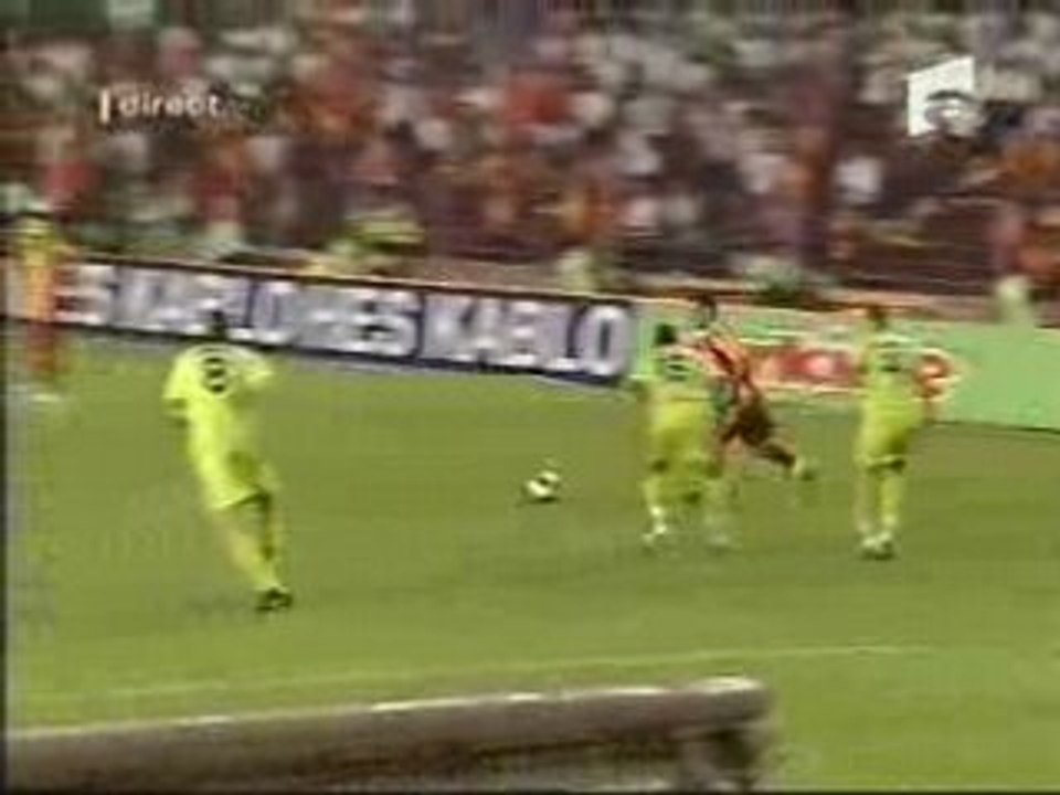 Galatasaray 2 - 2 Steaua Bucuresti Goal: Nonda