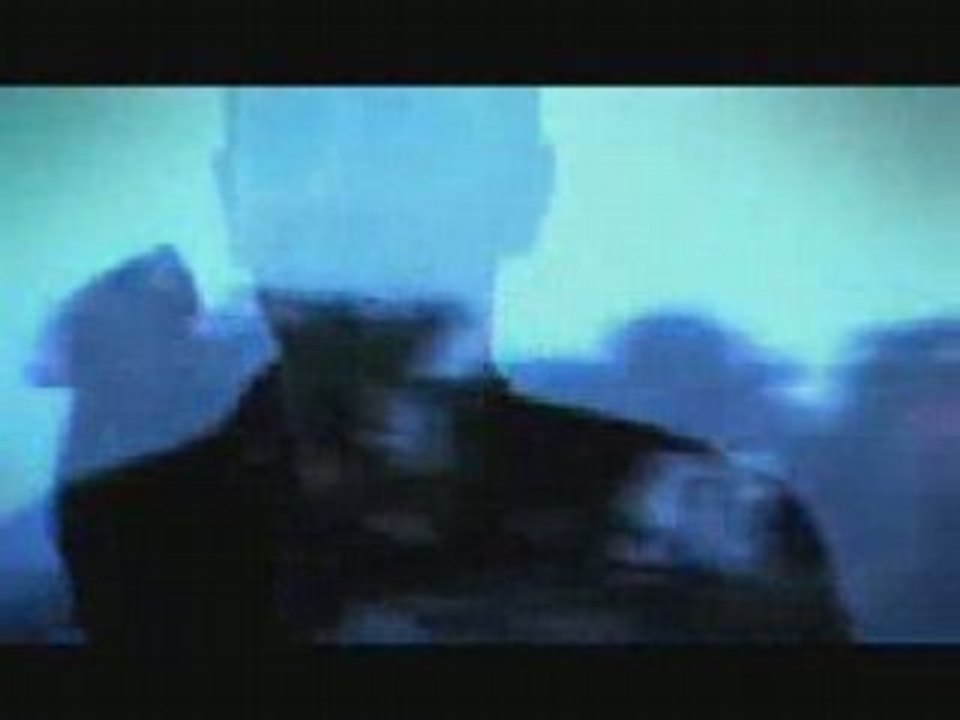 Leni clip video de placebo