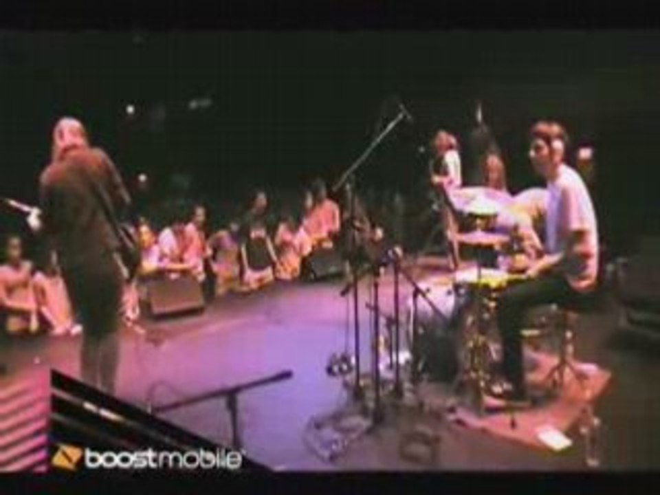 Mika Miko "Keep On Calling"
