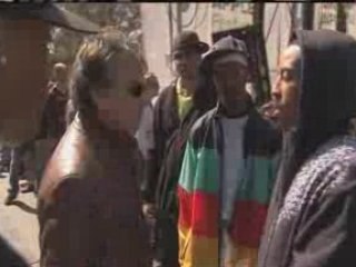 Mickey Hart Plays the Drums with Tommy Lee on ...