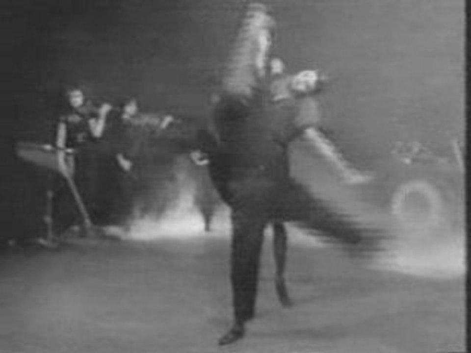 The Cure / Siouxsie & the Banshees - Siamese twins (1983)