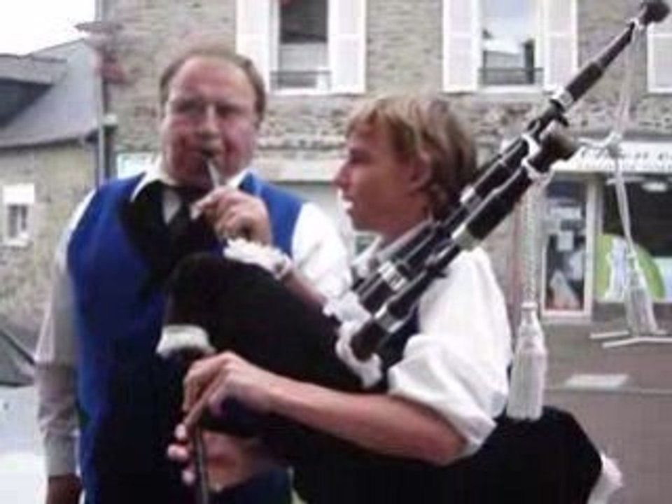 Thomas à la cornemuse