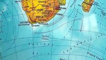 El Niño: o que é e como esse fenômeno natural muda o clima do planeta #Shorts