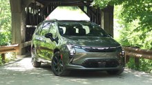 2027 Chrysler Pacifica Limited Design Preview