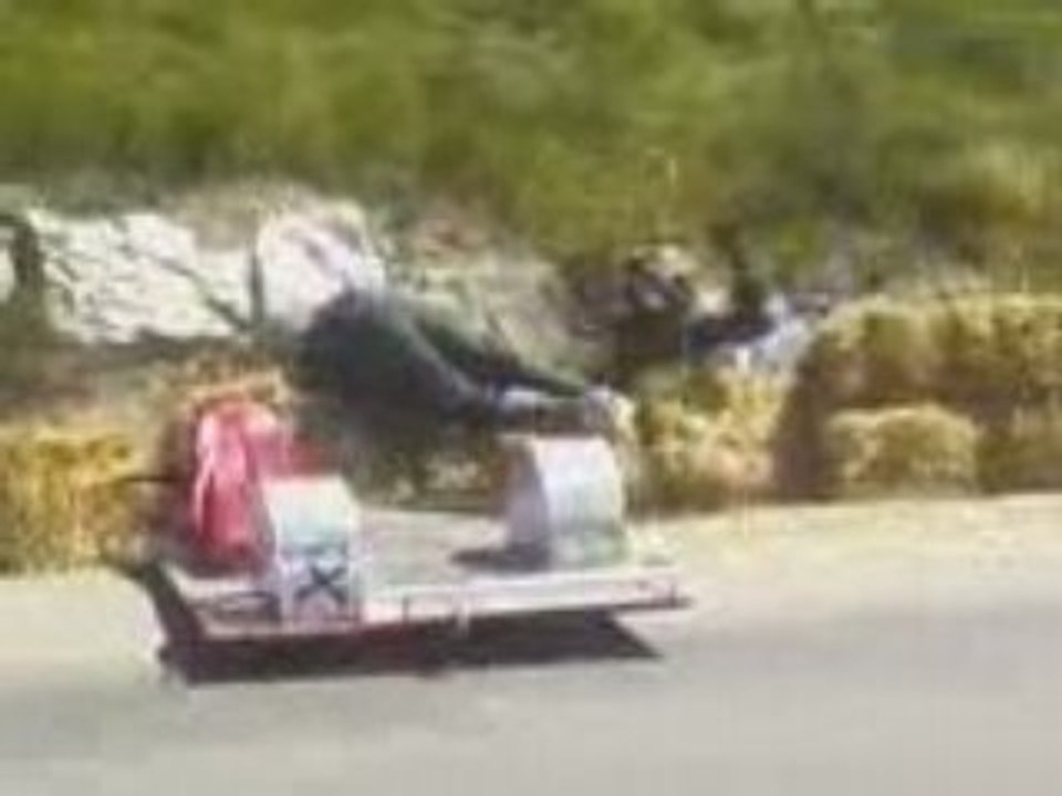 Side-car-caisse-a-savon-st-jean-d-arves