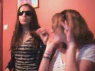 Wait a minute FamOus