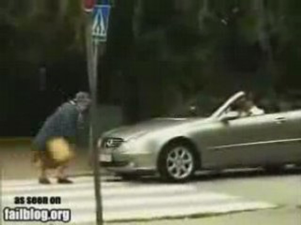 La grand mère s'endort !