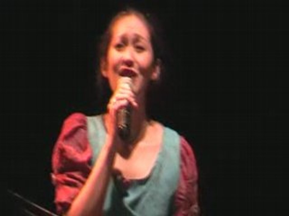 Amelie Les Crayons concert La Roche/Yon 14 aout 2008