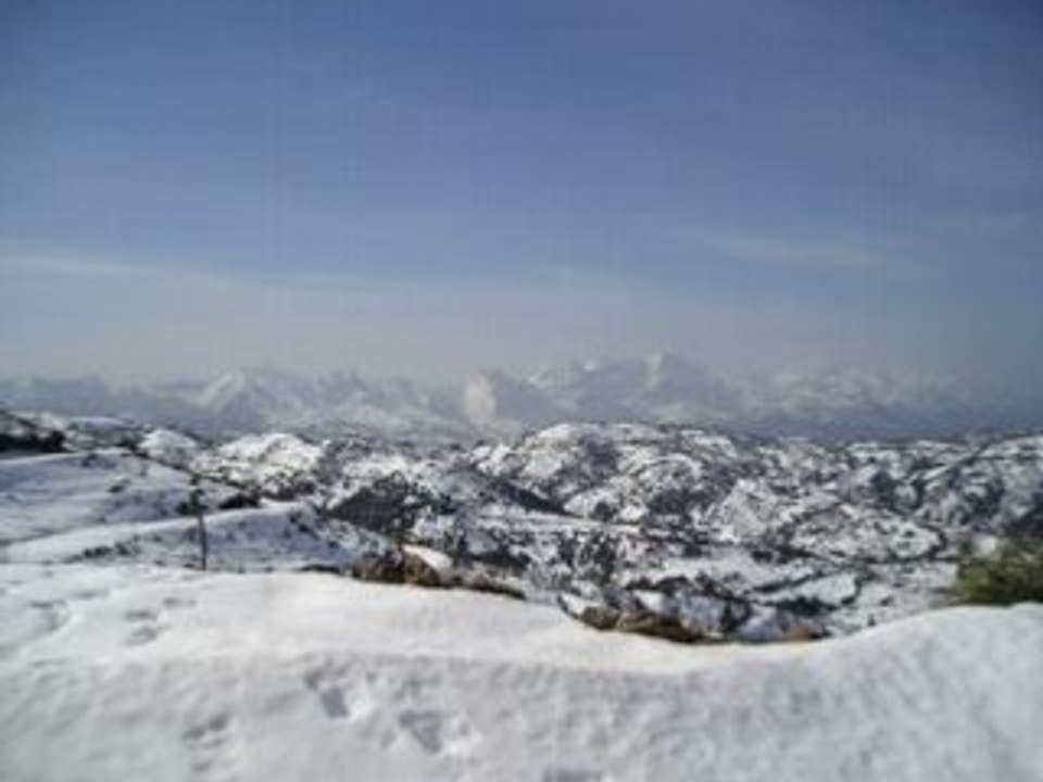 KABYLE Kamel Hamadi & Noura - A Tbib Dawi Yi