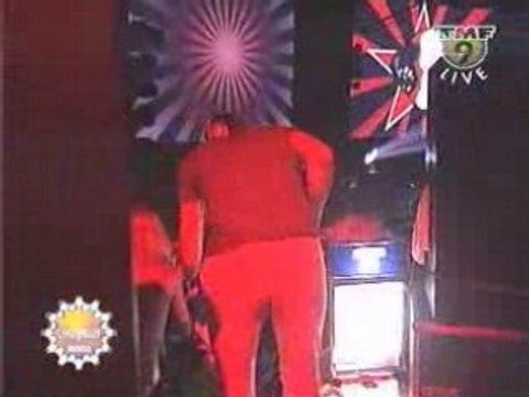 DJ Tiesto - Live In Concert 2004