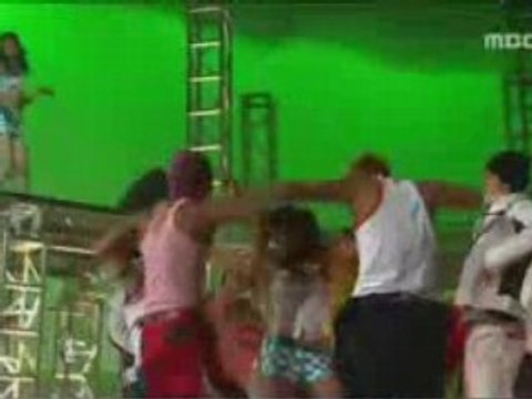 Chae Yeon - 两个人