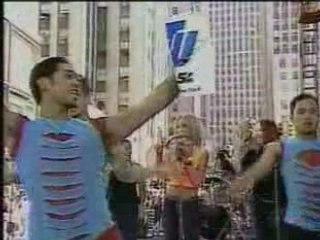 Britney Spears - Lucky (Live The Today Show)