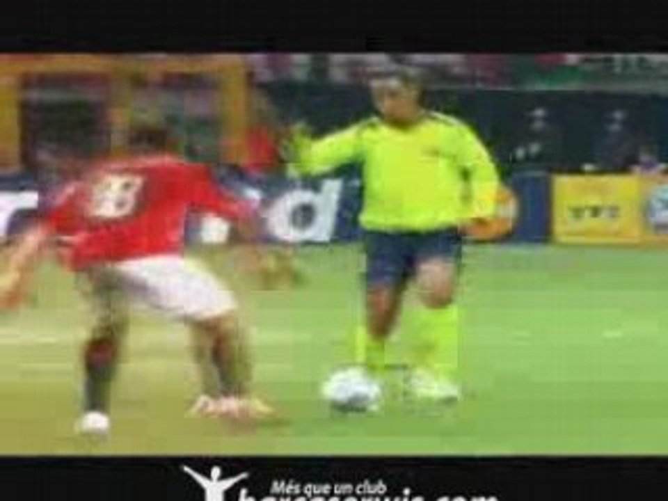 Ronaldinho - Step Up