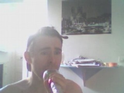 Wiwi égratigne Better the devil you know de Sonia