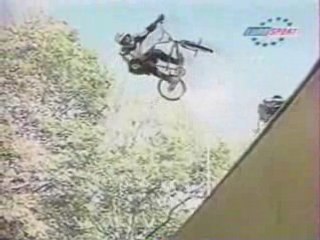 B3 New York 97 vert BMX Dennis Mc Coy run 2