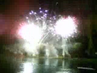 Feu d'artifice pouzay 15 aout 2008 2/2